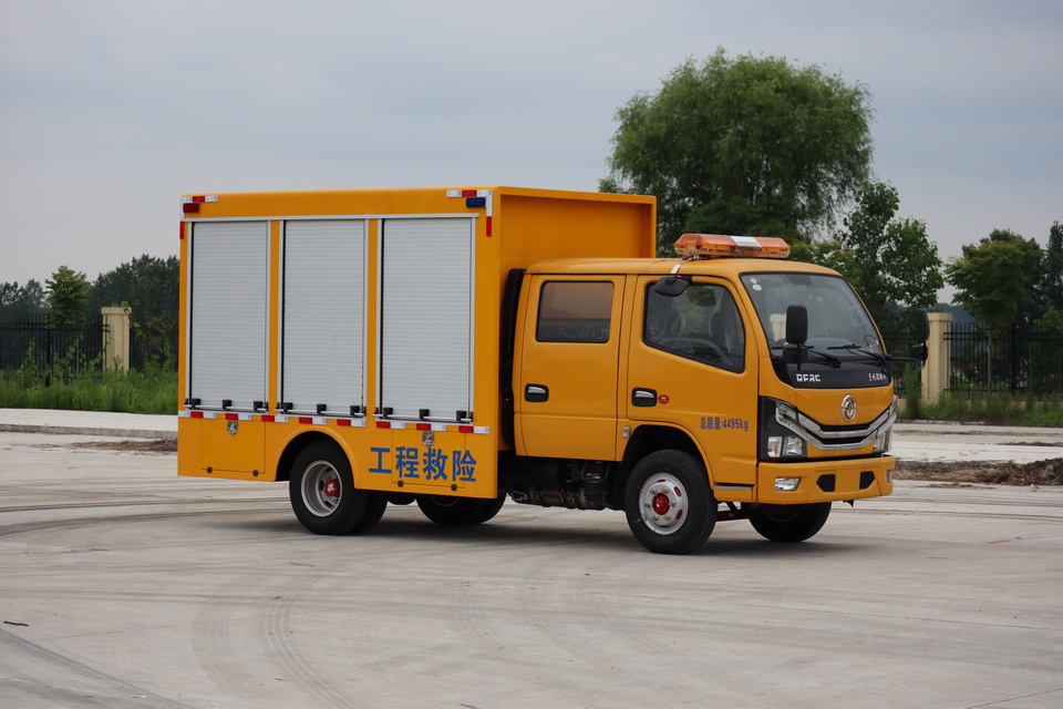 藍牌東風雙排救險車