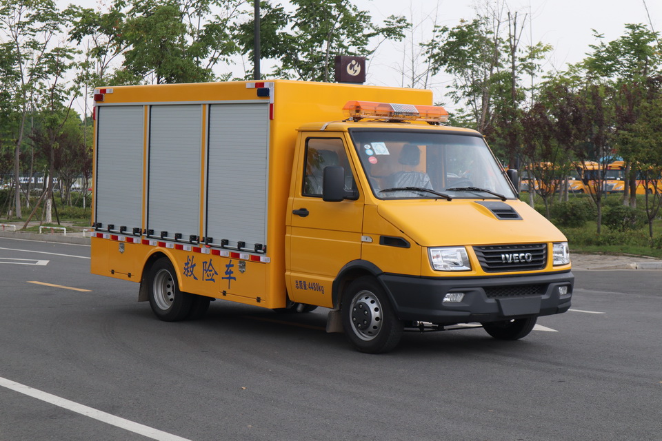 依維柯電力搶修專用救險車