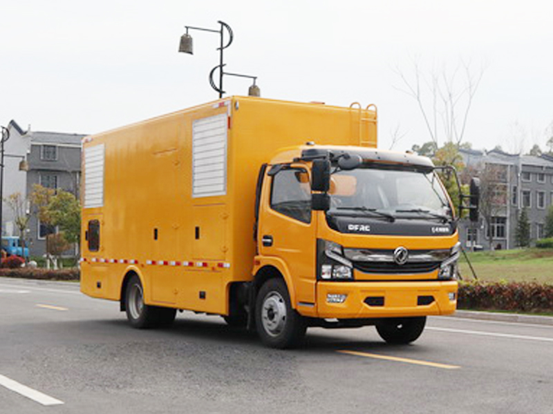 東風大多利卡200KW電源車